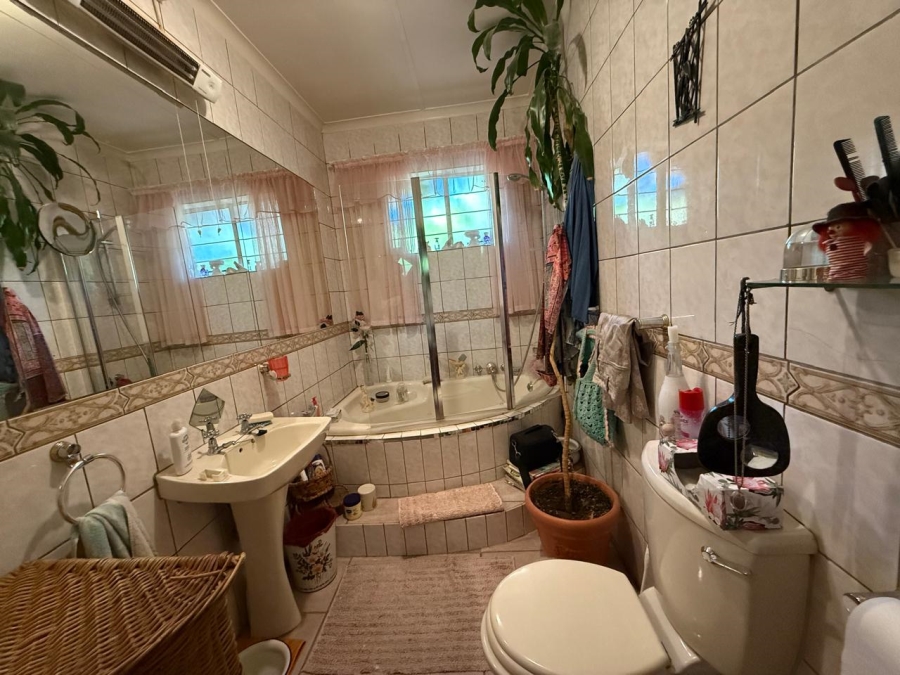 3 Bedroom Property for Sale in Pellissier Free State